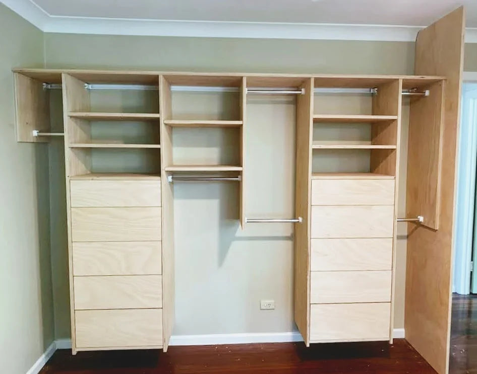 Wardrobe shelving