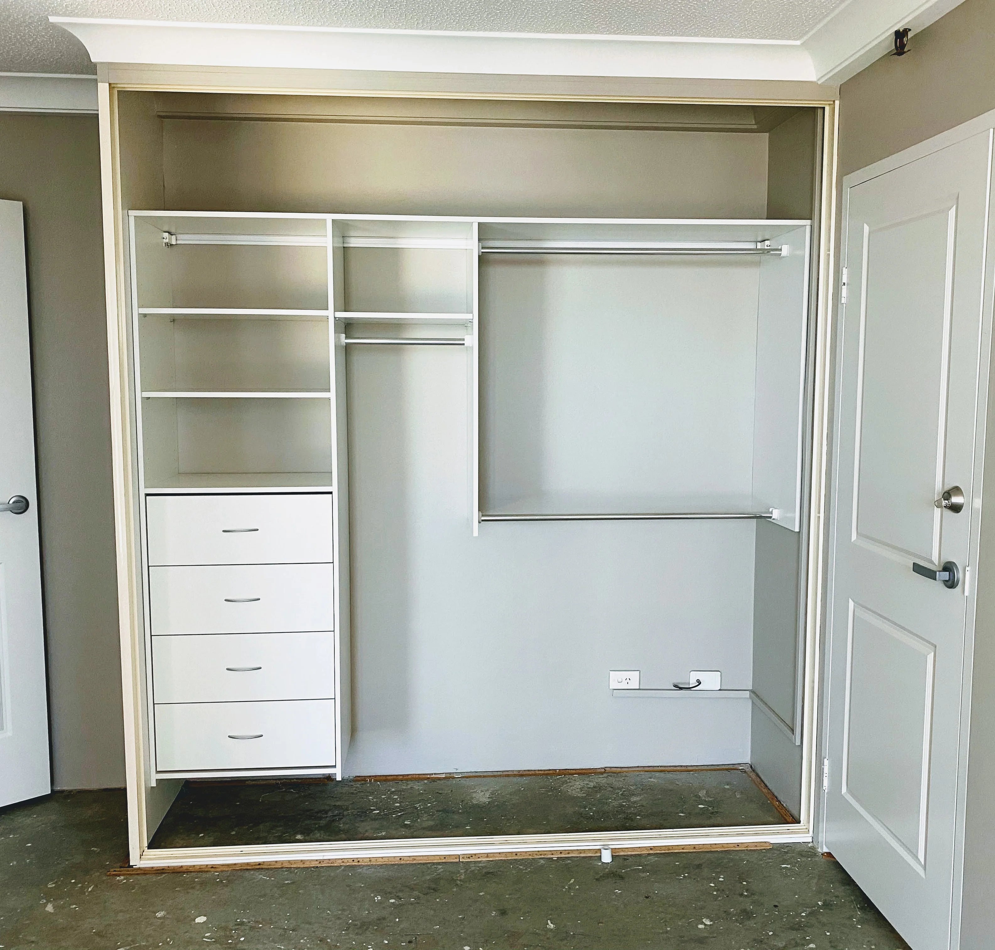 Wardrobe shelving